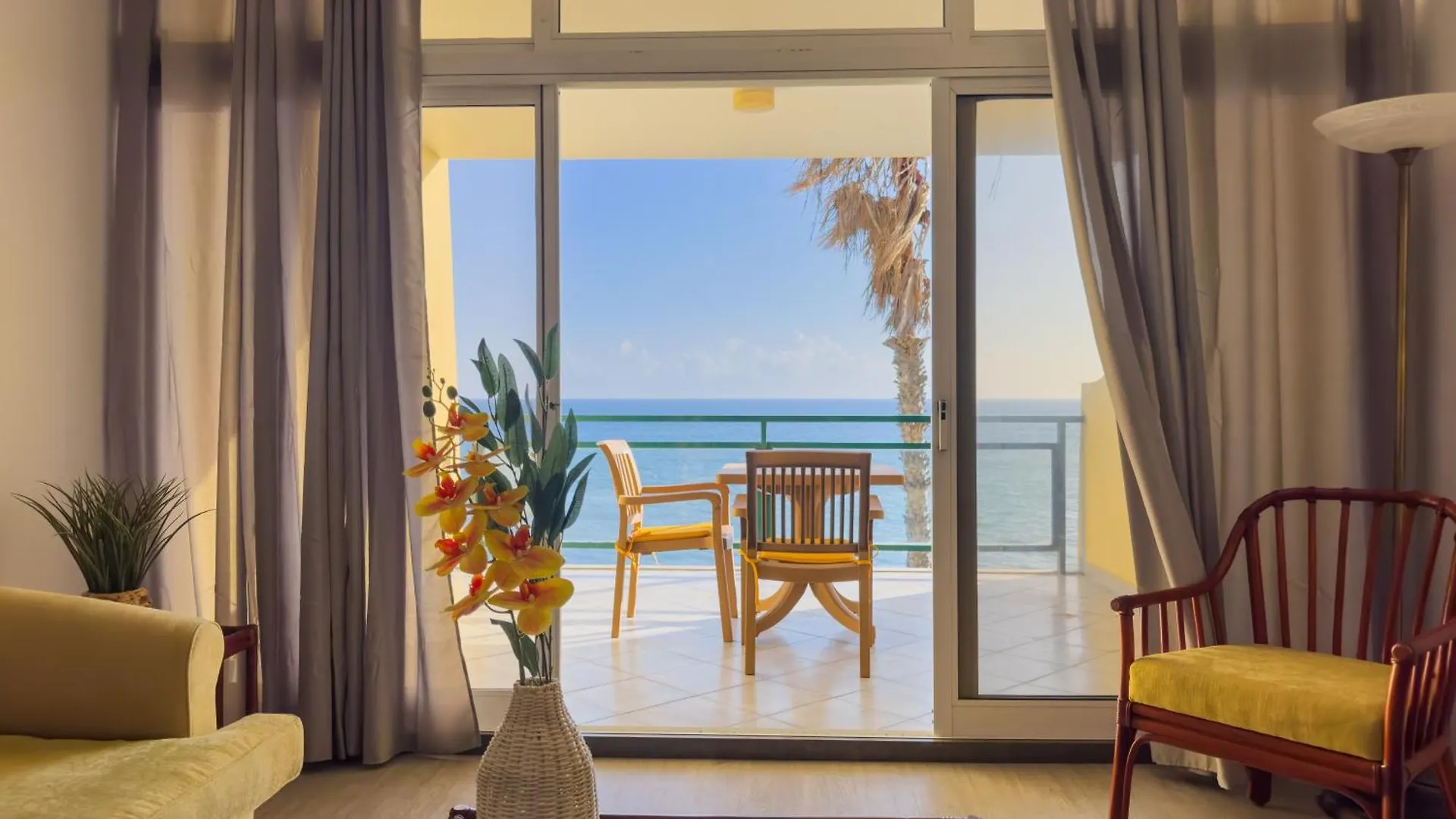 Apartment Atlantic Gardens Beach - Atlanticgardensbeach Com Funchal  Portugal